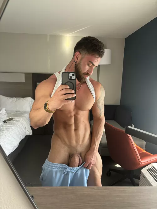 Just woke up  by alphaflexer