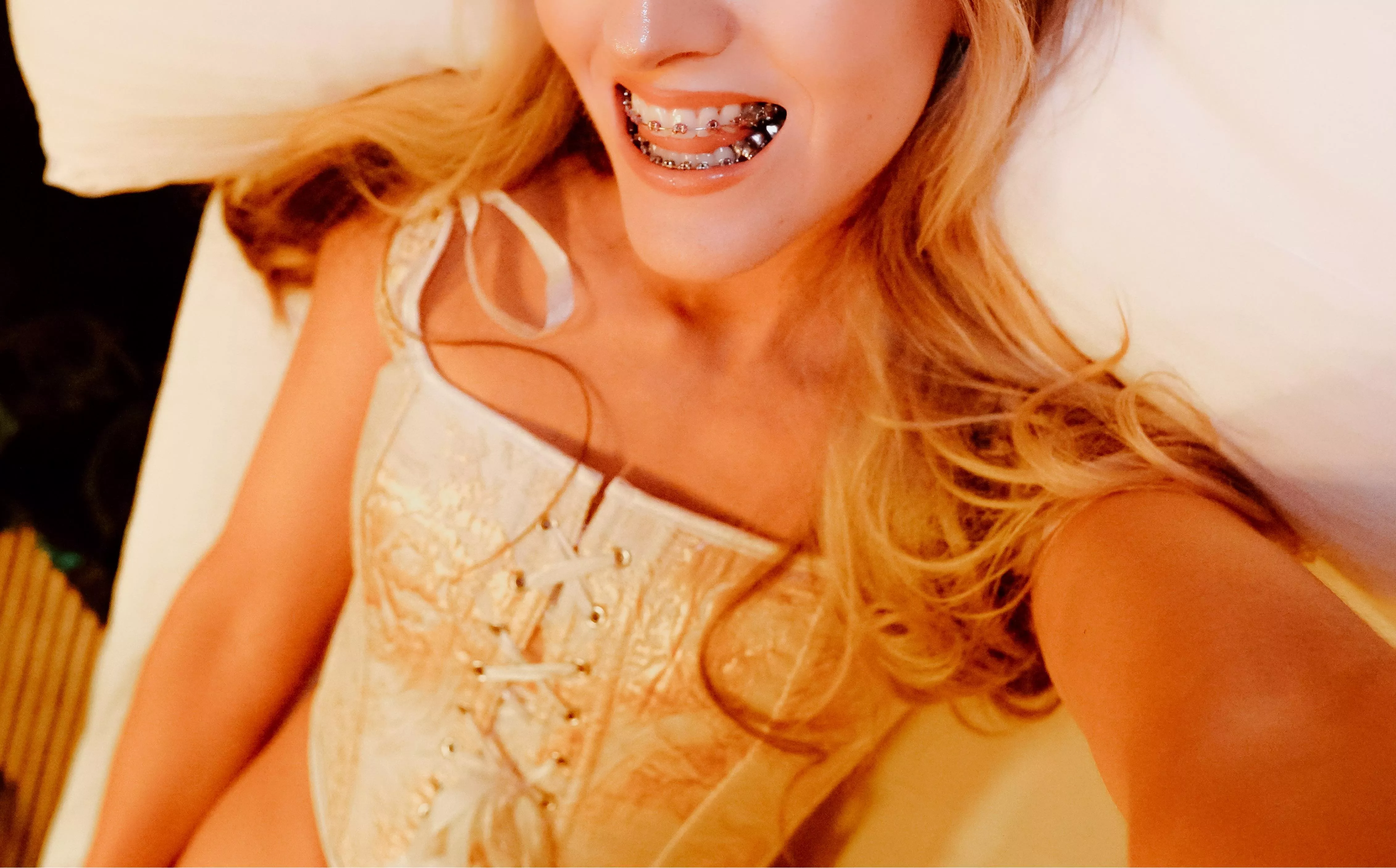 My favorite gold and white corset posted by andie_x