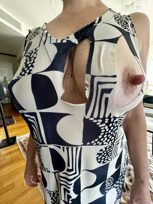 Pointy and proud by plutop669