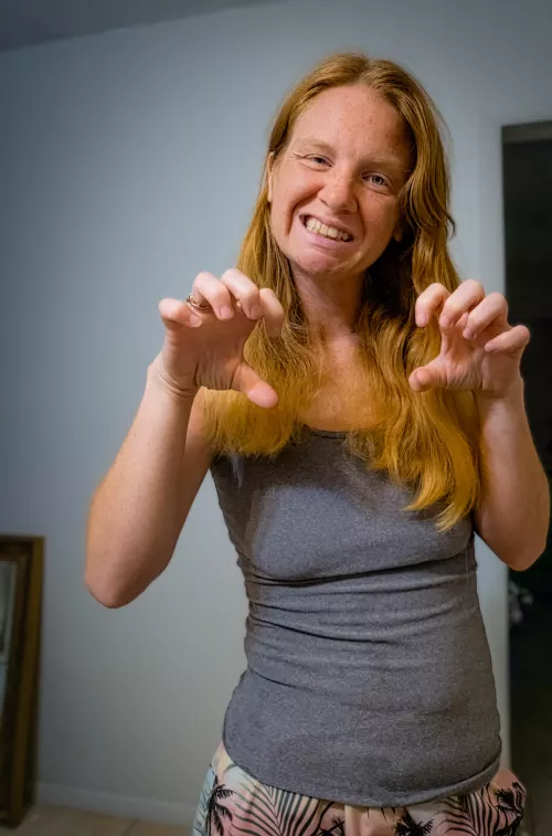 Redhead rendezvous💃 [F27] by Redlilyrose