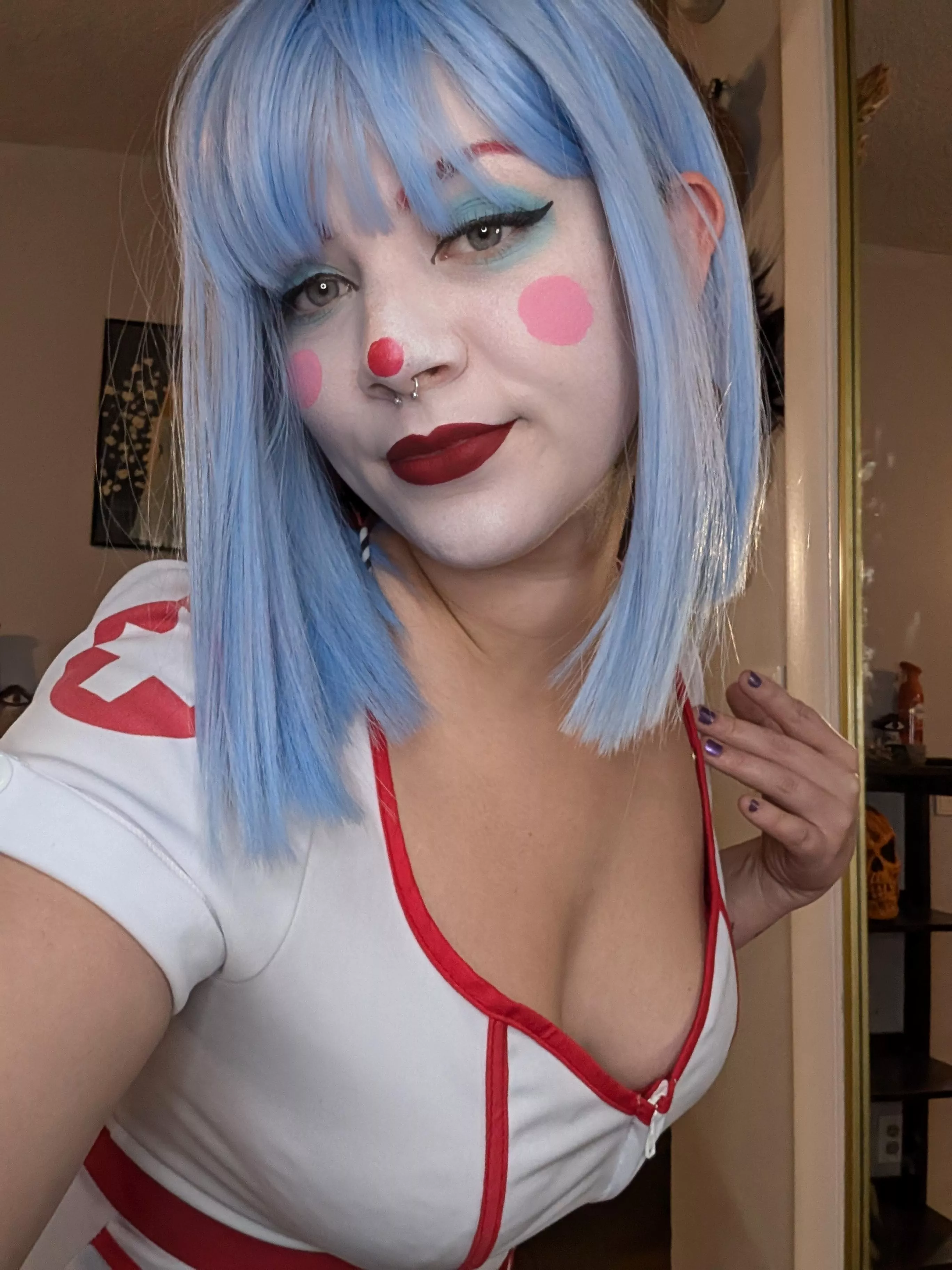 Sexy clown nurse close-up  posted by KinkeeKlown