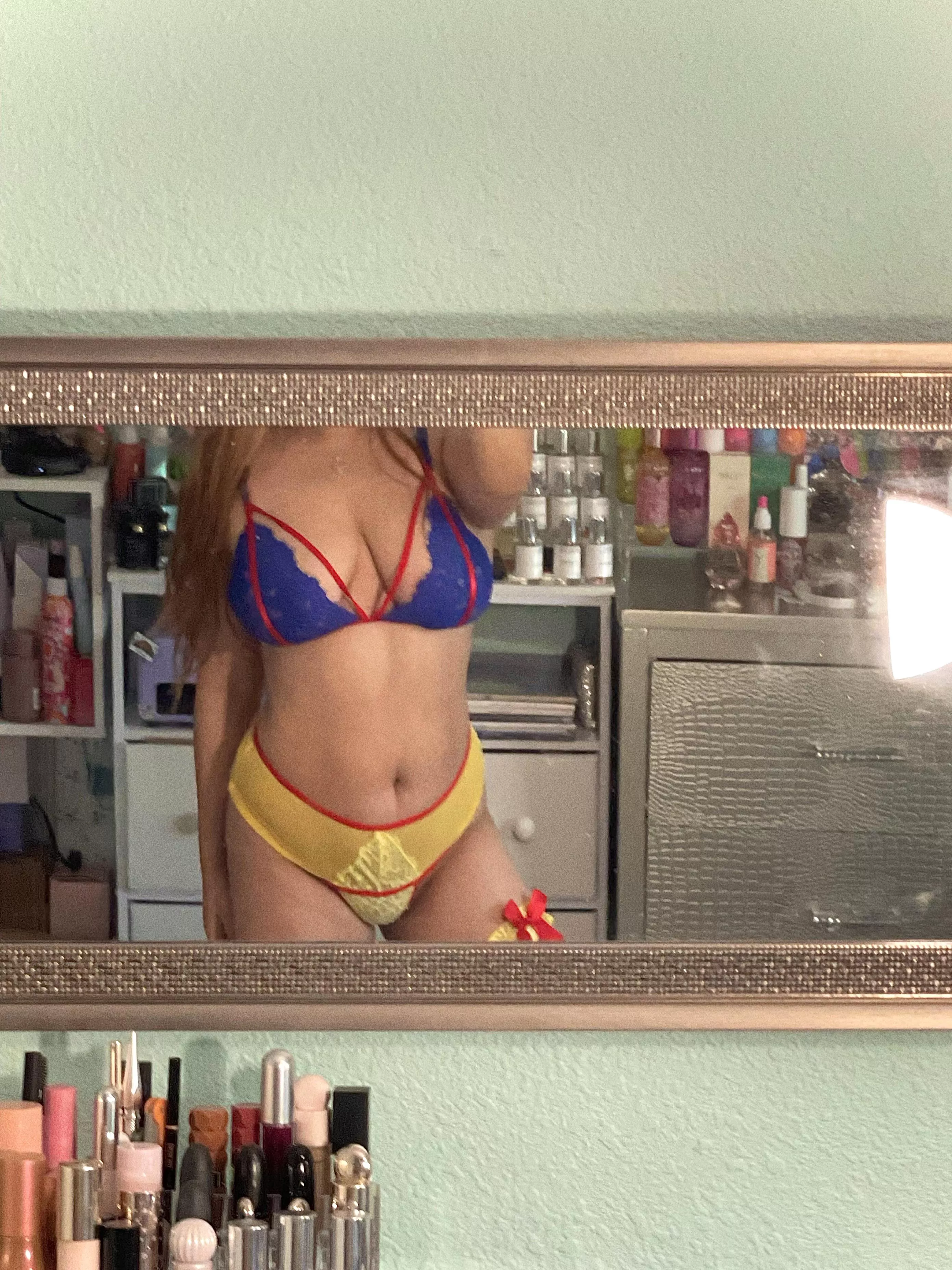 snow white's looking for a BWC ;) posted by itsreallytrin