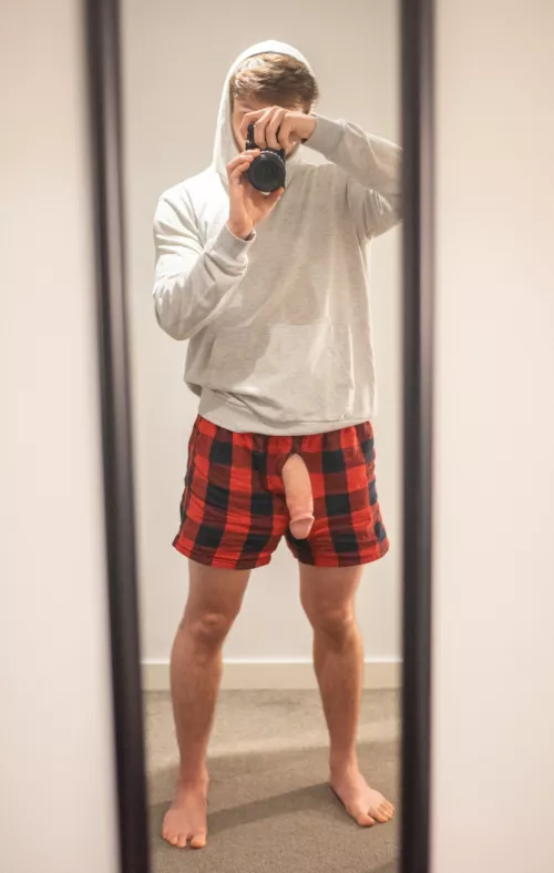 Wanna suck my college cock between classes? by Maple_Cock