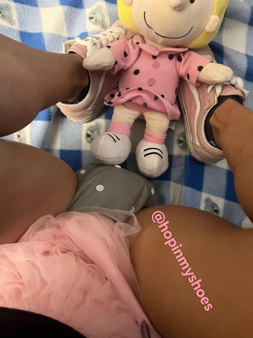 We match! by Hopinmyshoes