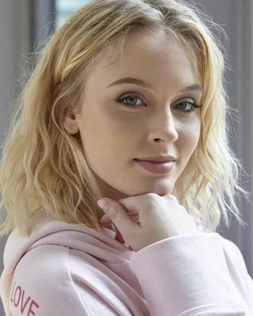 Zara Larsson by CelebManips