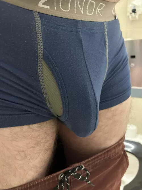 (40) trying to get my airport boner back under control by Owl-in-a-blue-vest