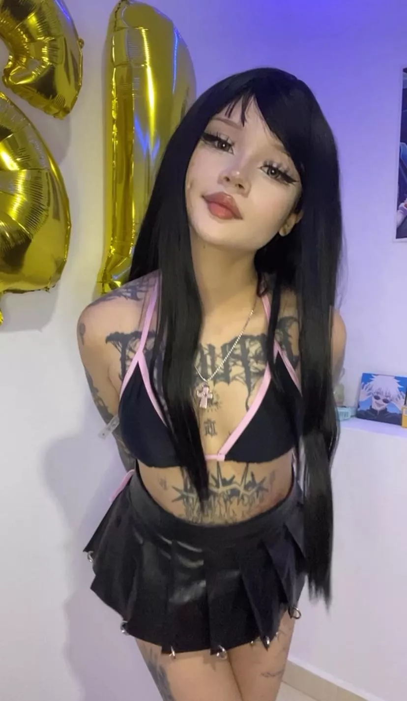 Are you fine with my small size tits  posted by vixengirlyy