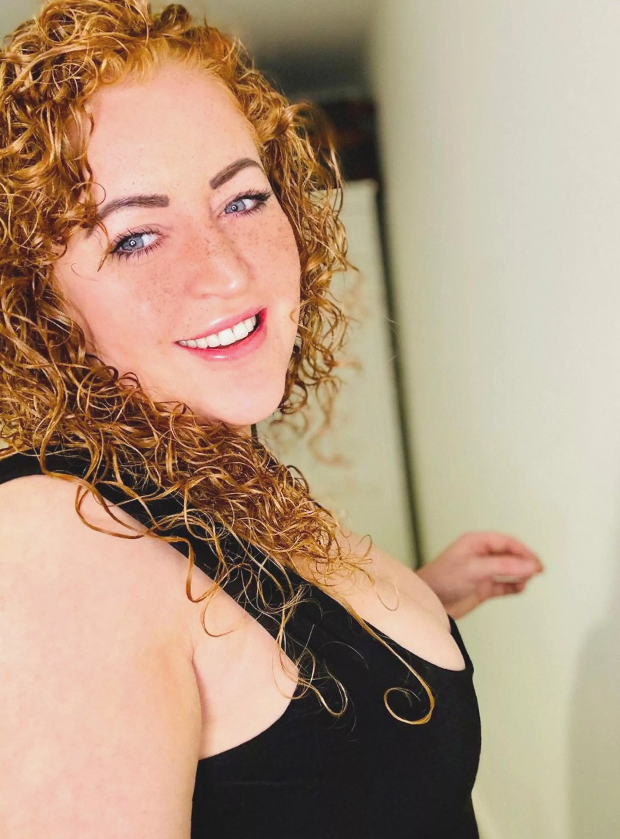 Do you prefer side boobs that just tease you a bit or side boobs that are all the way out posted by MundaneDeduction