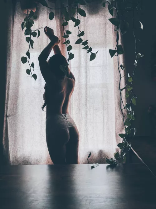 I’m 5’2 and 110 pounds, I am your fun size  by StilettoFootprints