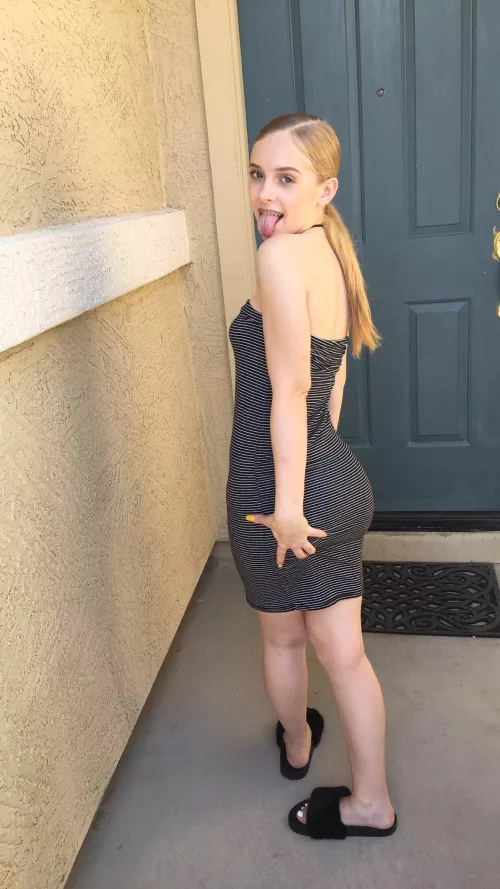 It's tightt by YoGirlAly