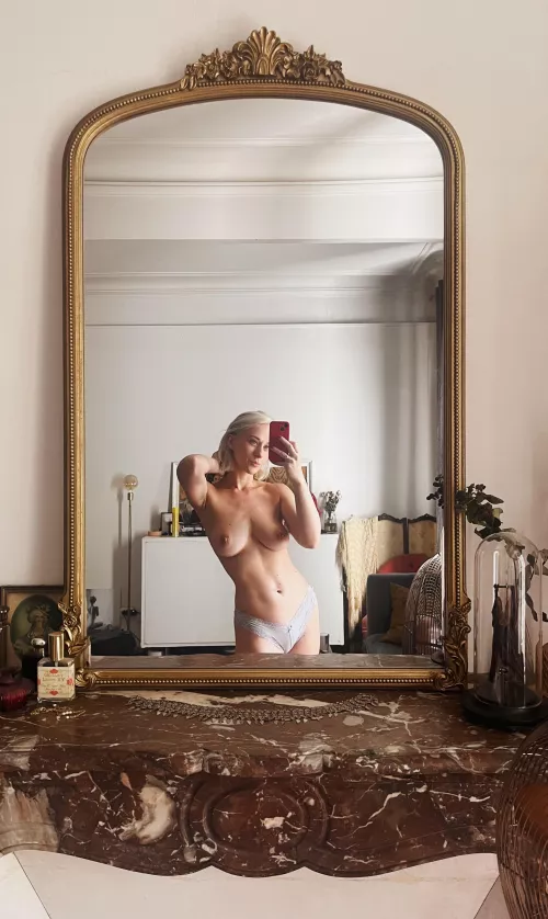 New selfie mirror! by spookie696