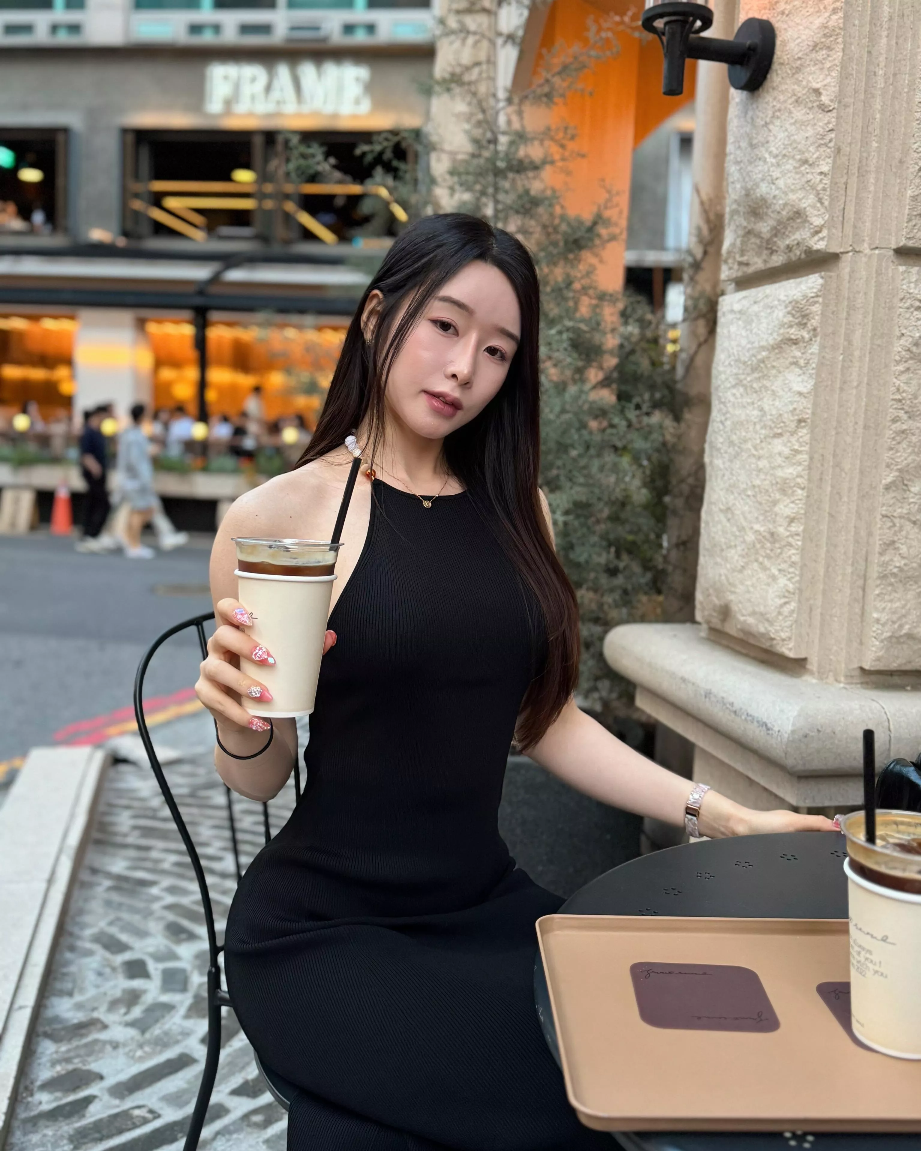 picking Black for today :D  posted by xoo_Chloe