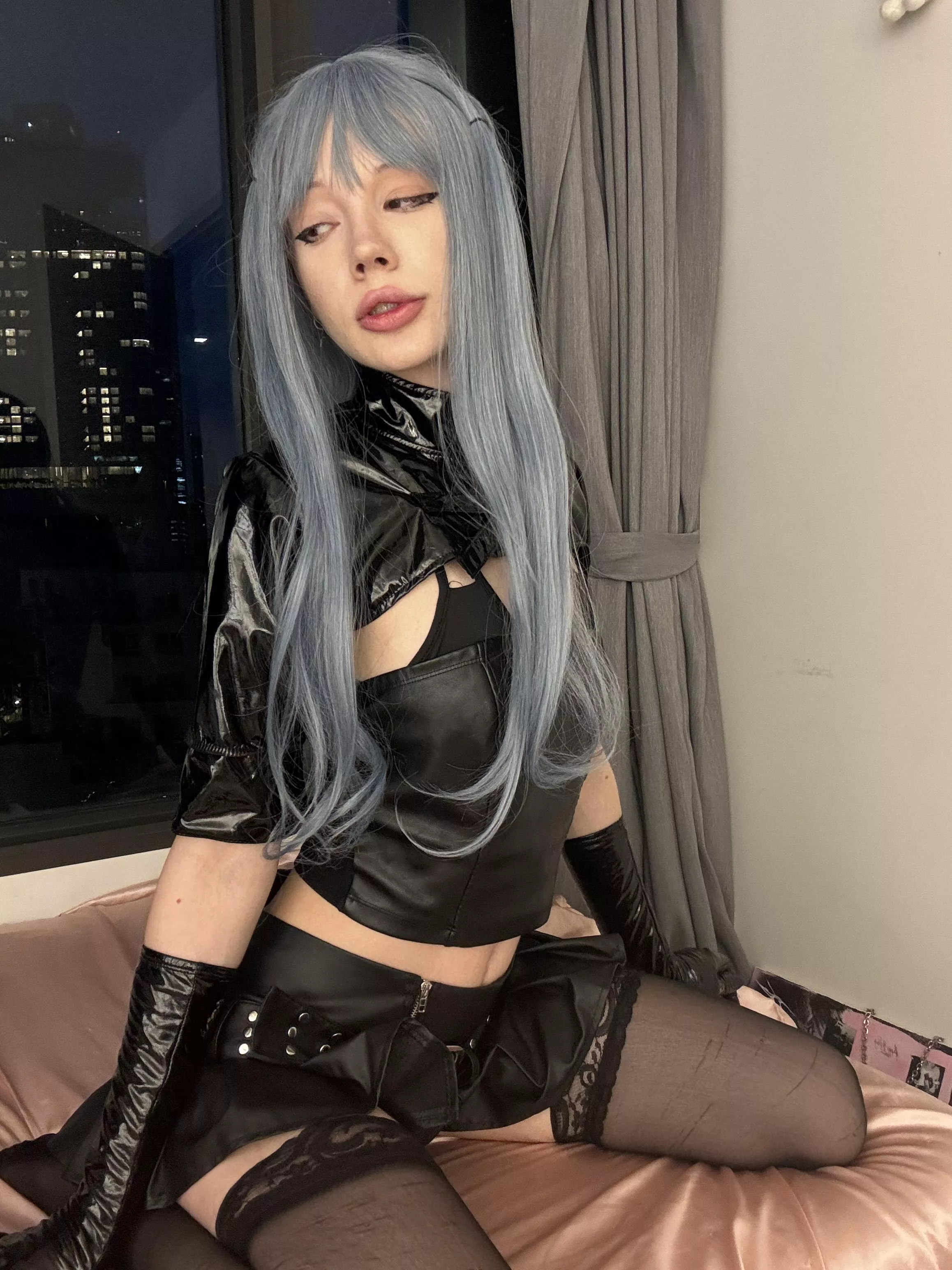 pvc + leather + nylon outfit posted by Mollybabypills