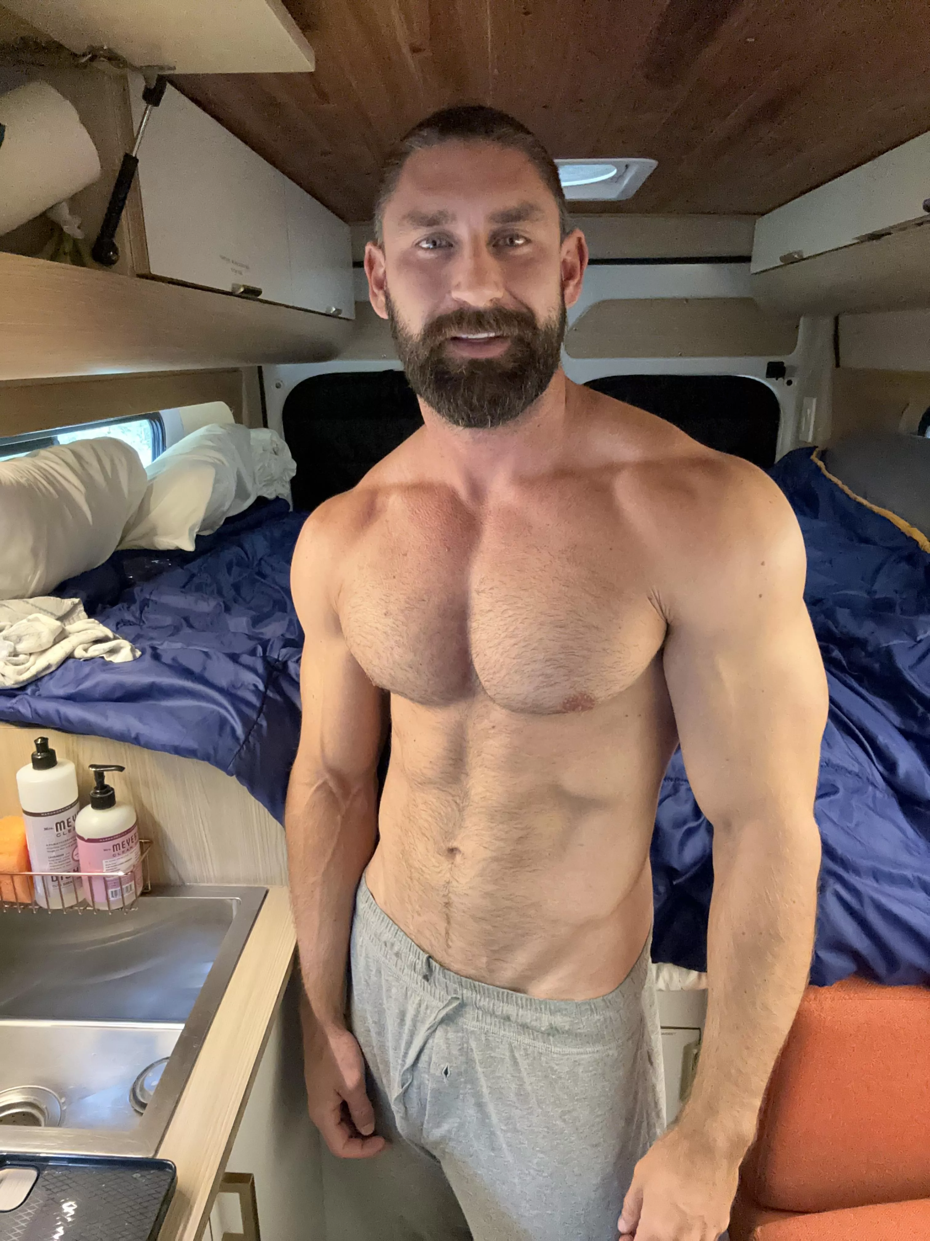 Van life posted by onlygainzsteve