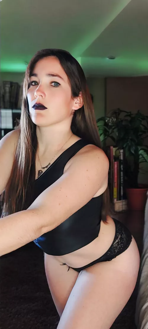 Wearing leather clothing makes me want to be an evil bitch who gives orders to men who like to be manipulated into doing very dirty things. by The_boss0111