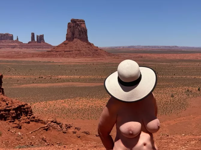 Discovering New  Monuments in the Valley 😉 by MrsDarling55