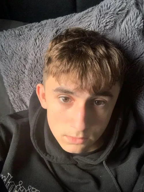 Do you like kissing? by FloorKey946