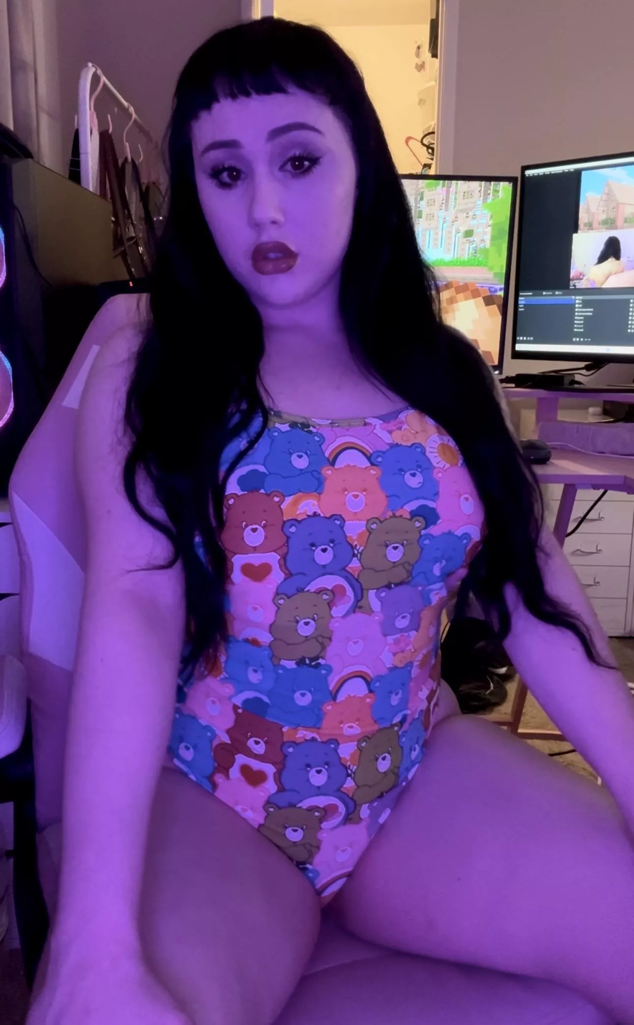 Lick me all over :3 posted by babybonez_