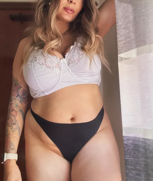 My 2 months post-partum bod :) by lollipopfields