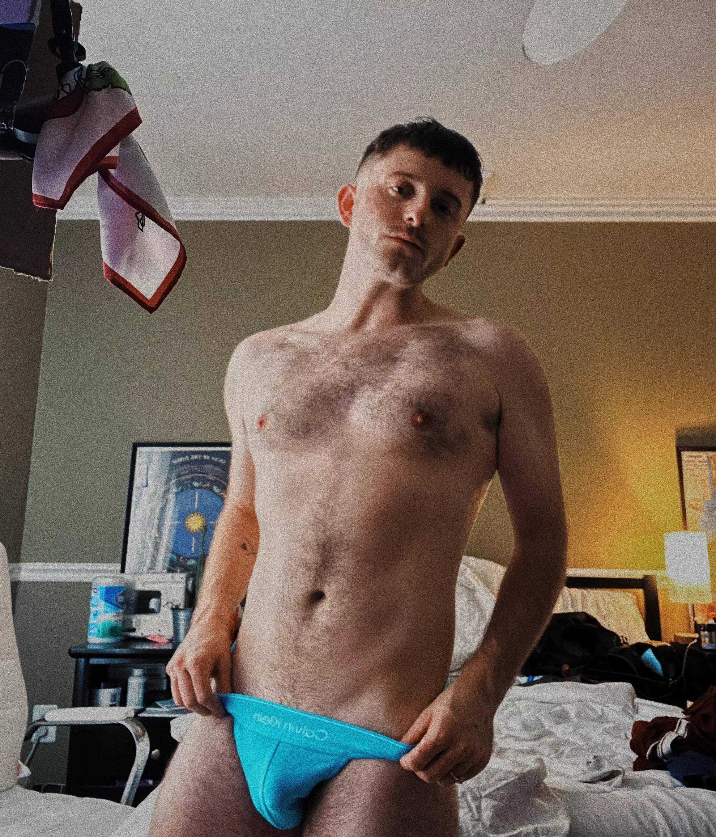 my favorite color  posted by modusxoperandi