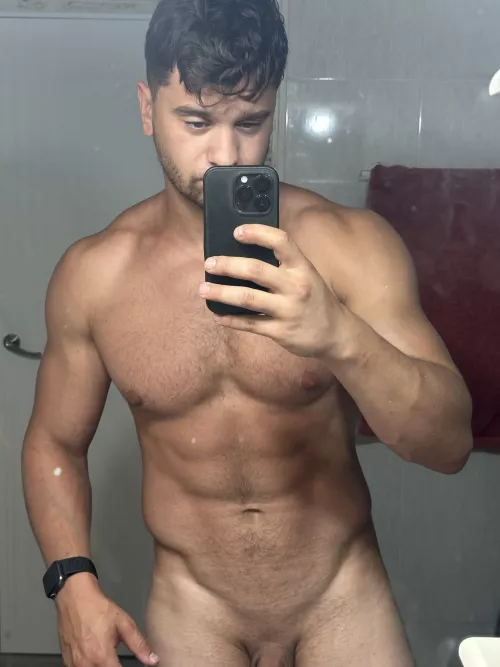 What did you look at first? by realisiwak