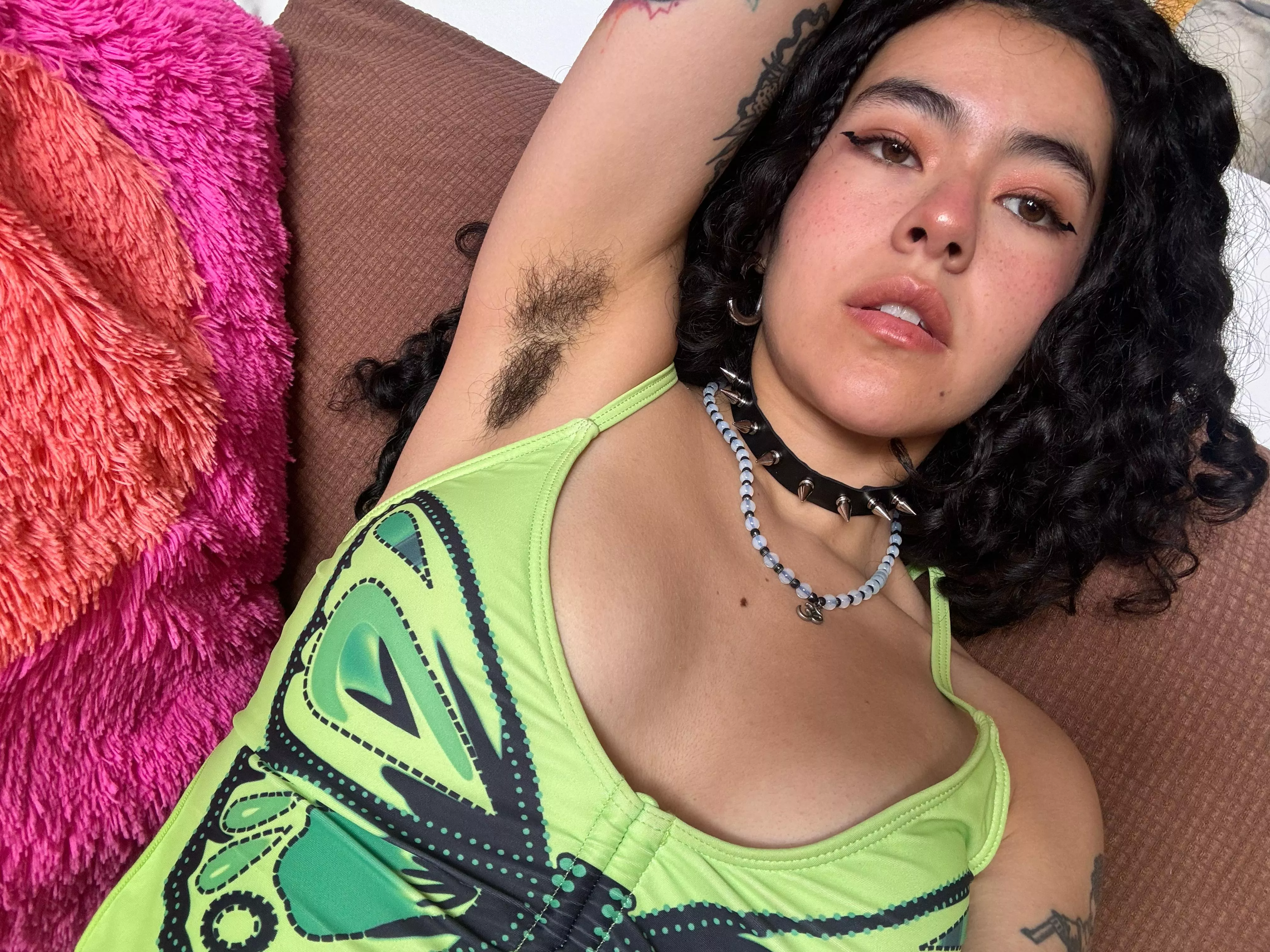 Who wants a pit job? posted by Party_Babez