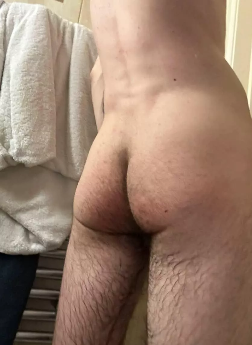 Will you eat me out? posted by Lxverstxner