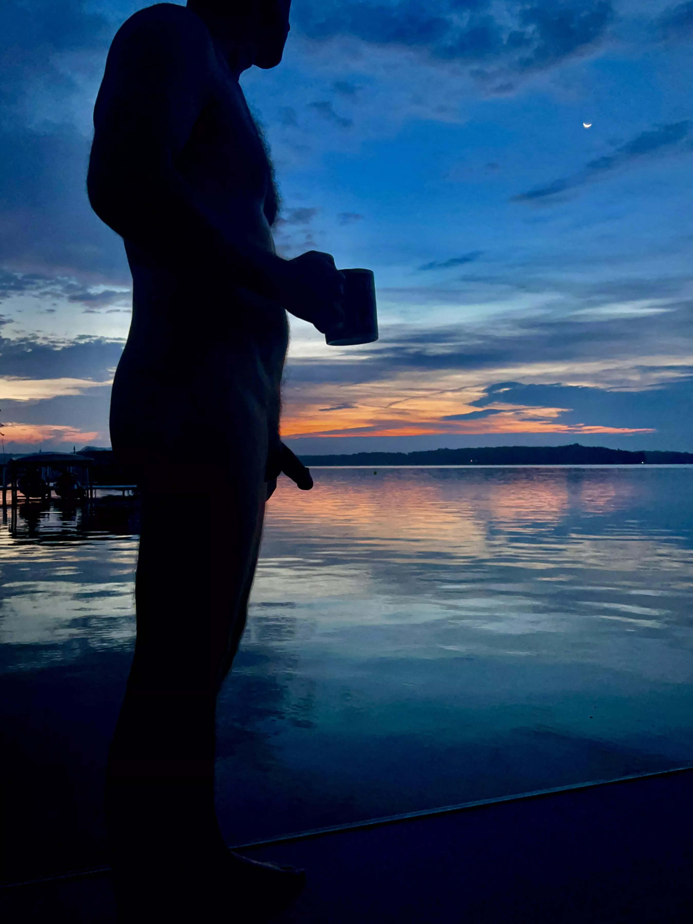 [52] join me for a moonrise coffee? posted by mufasjg