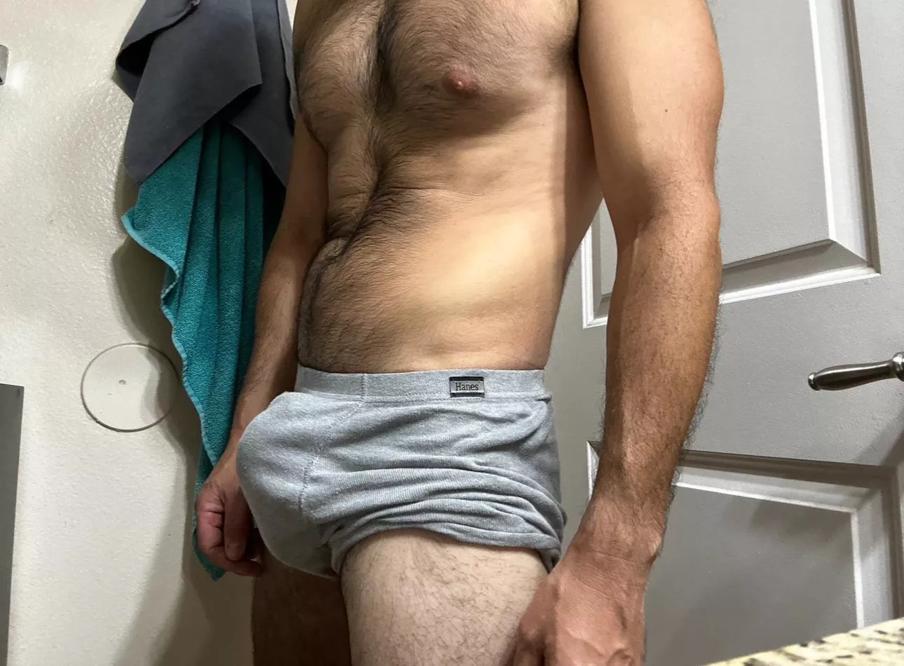 Bathroom bulge? posted by bubascouplex1