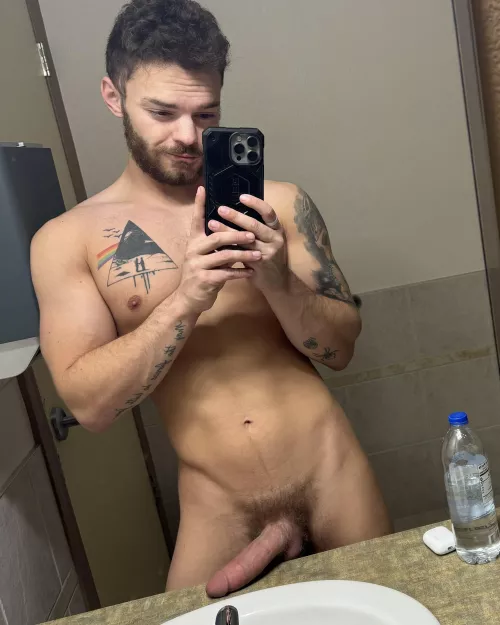 Bush is starting to grow more 😍 by Proper_Zebra_6785