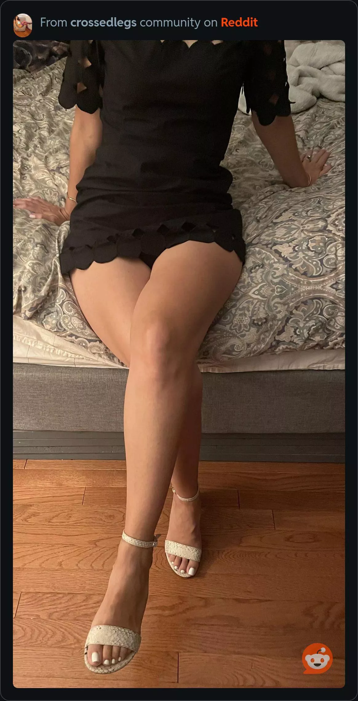 Enjoying showing off these legs on date night  posted by WillyKoe