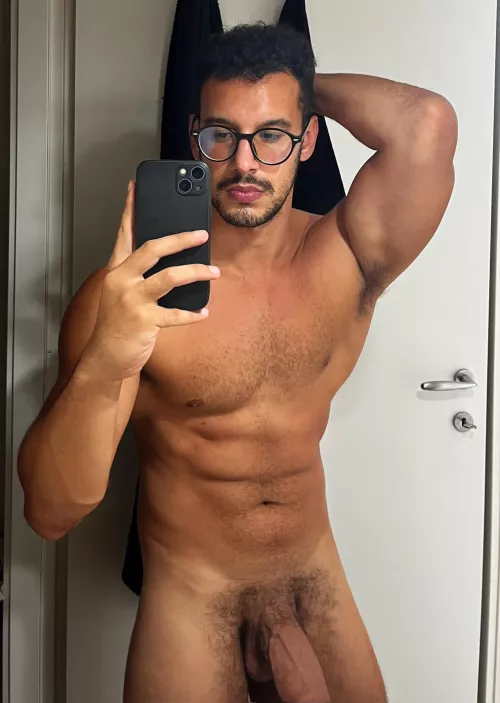 F*CK IT sending dick pics from my gallery to everyone who says hi by Johnnyrichs