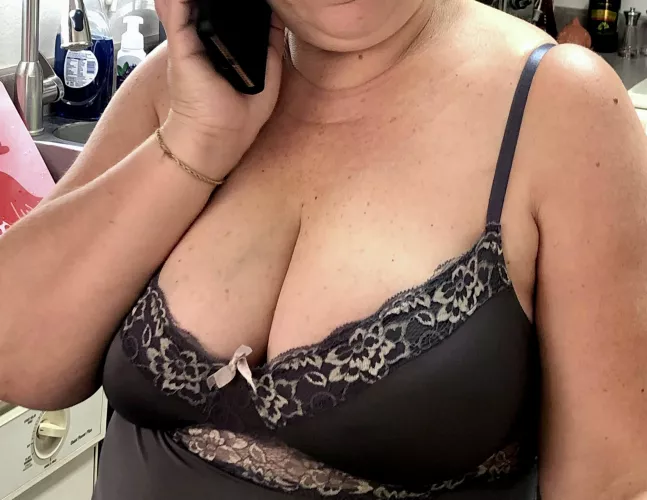 Feeling sexy  by putita66