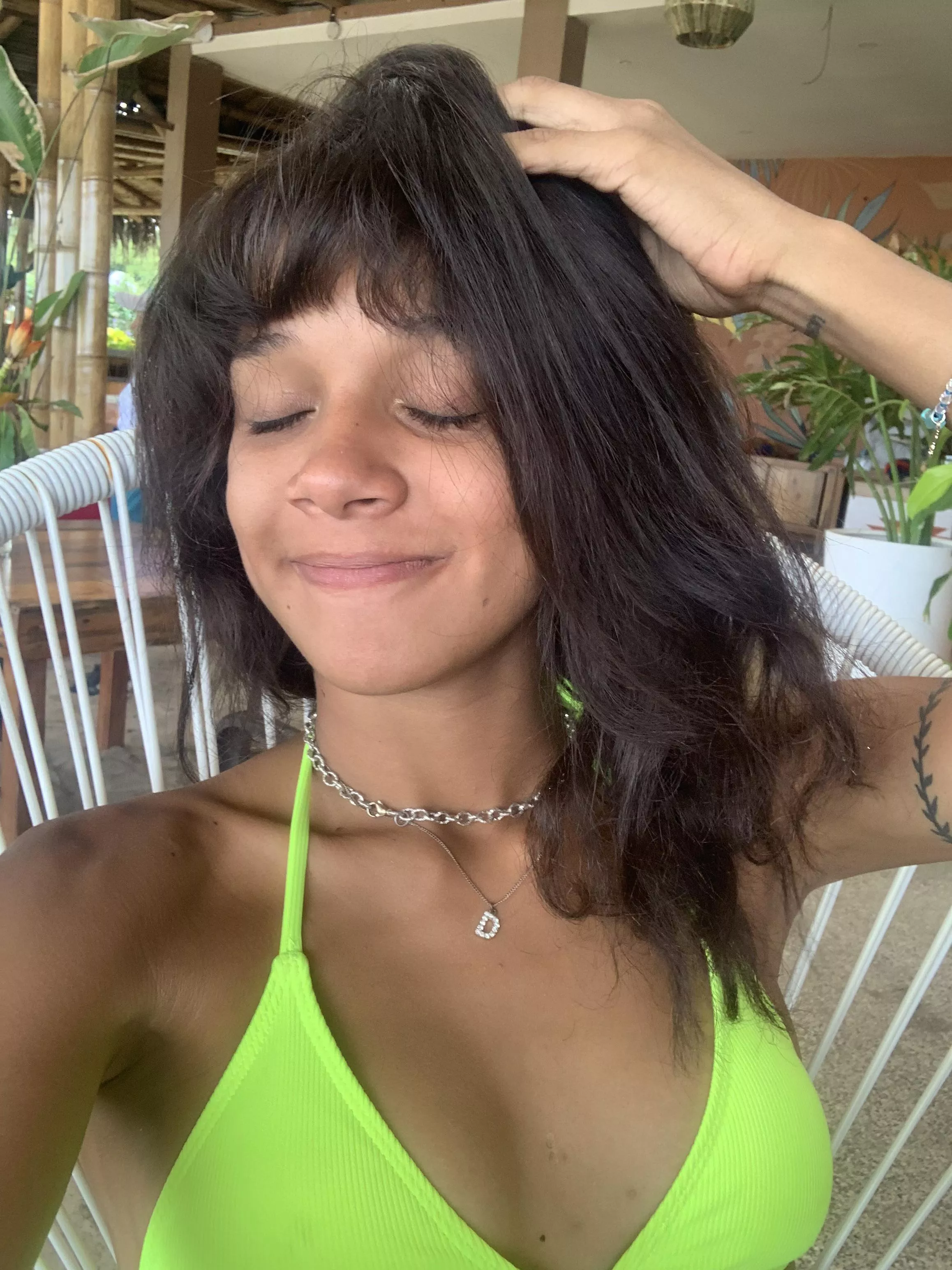 Hi! Are you having a good day?  posted by Nadiafoxxx