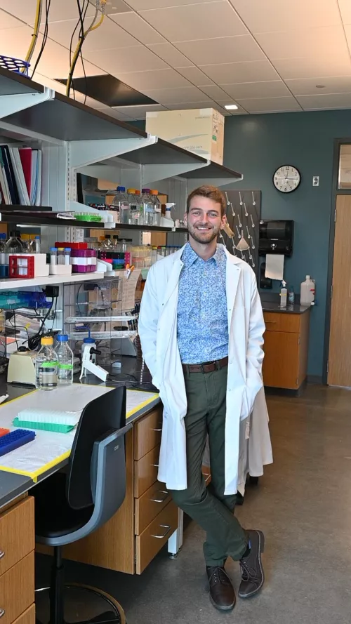 in my breaking bad era - hope y’all know what the power house of the cell is 🔬🧪 what’s your fav chemical? by gkashe