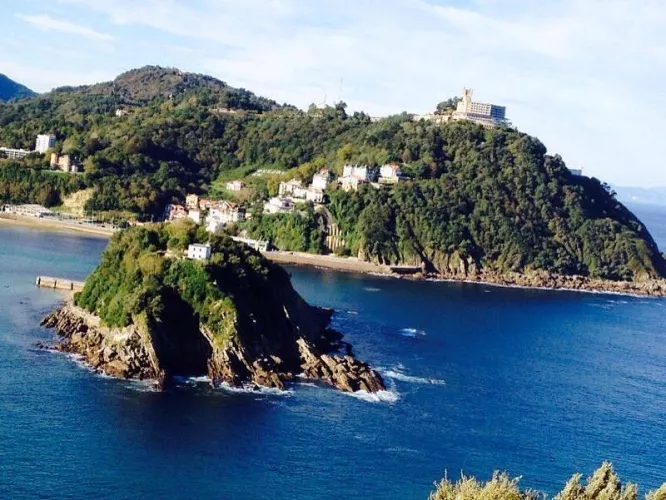 La Concha, Spain by Unusual_Recover_1314