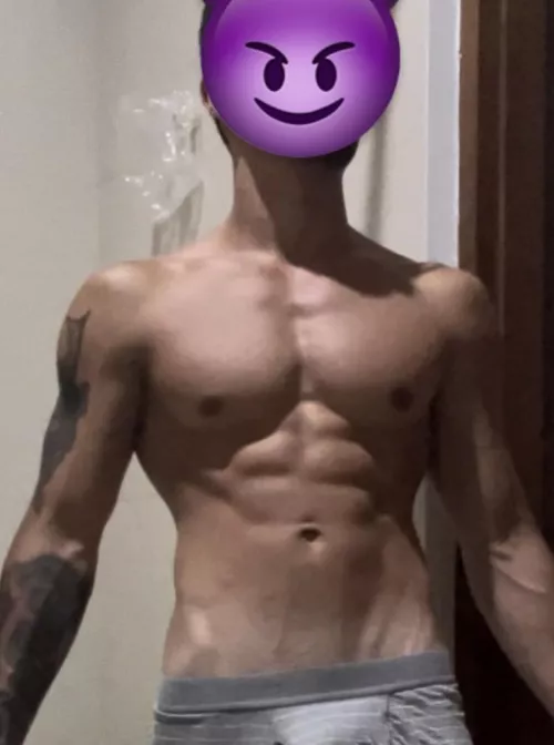 No pump here just feeling great 😊😊🥰 by TheeGuyDerek