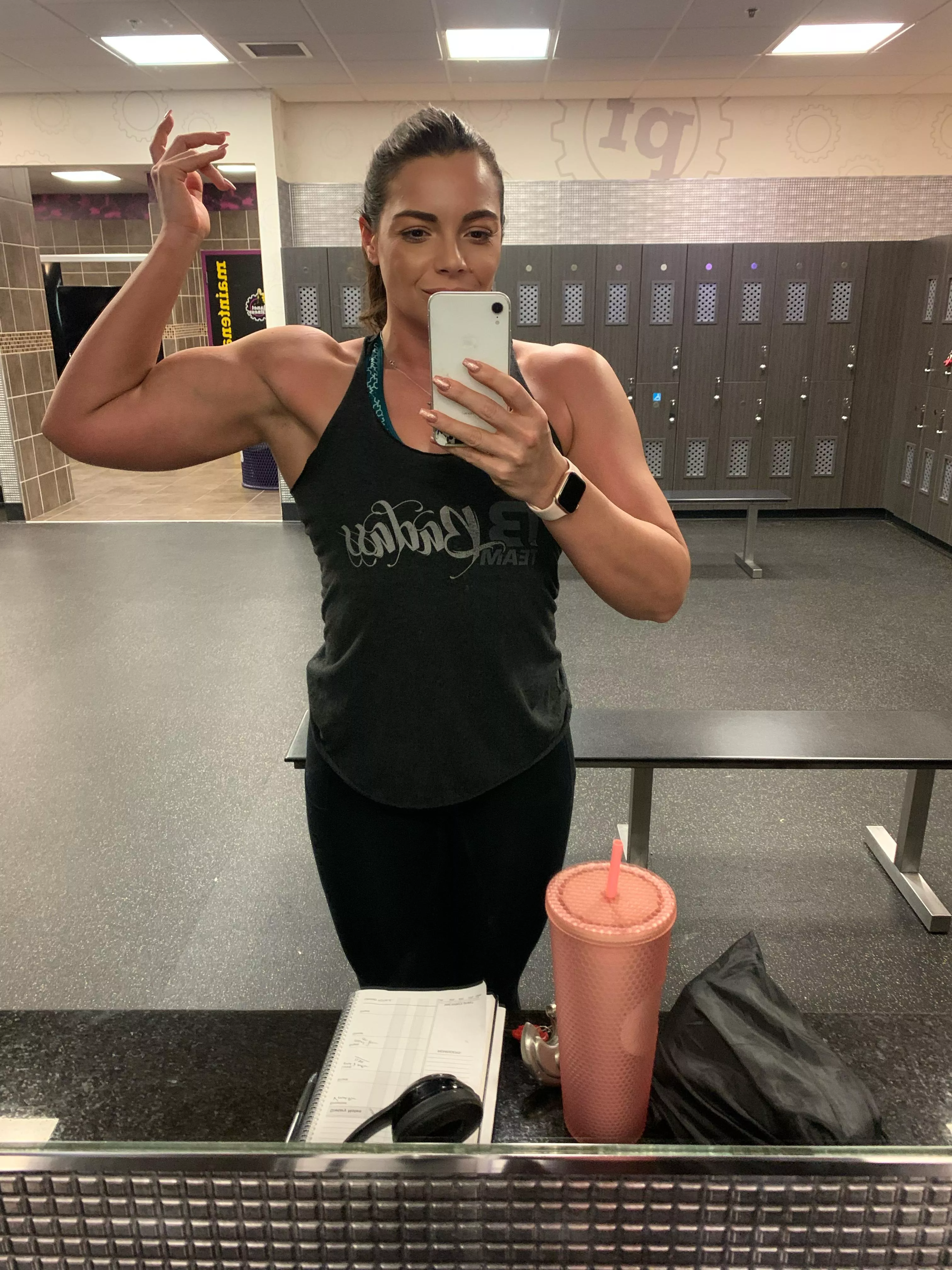 the gym is so empty today   posted by Katglamgainz