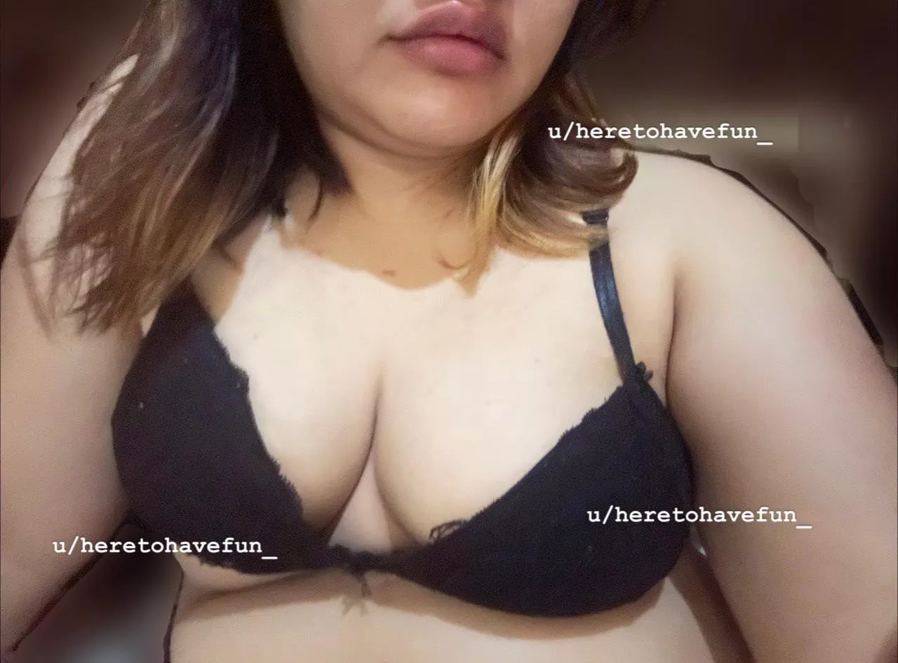 which do u think would make u cum [f]aster? my mouth or my tits? posted by heretohavefun_