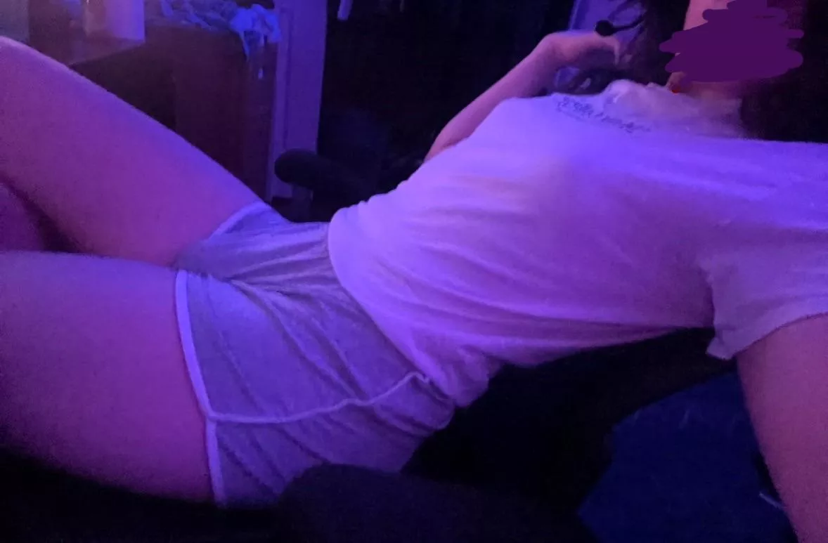 :3 [19] posted by OnlyOliviaaa