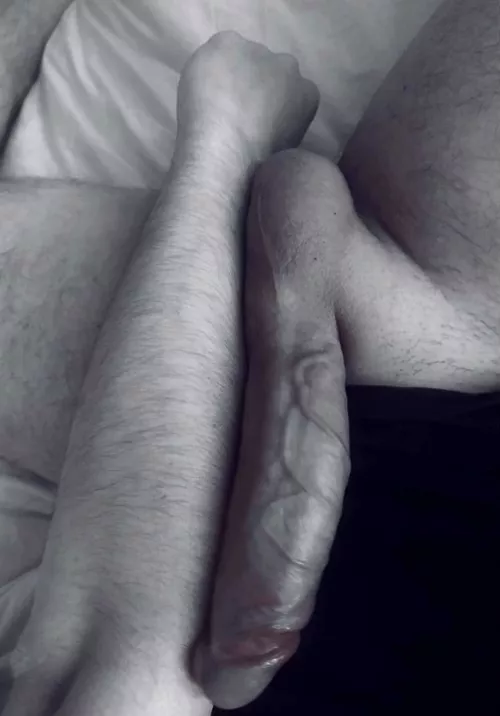 Any fan of black and white? 🍆 by HugeXXL_4u