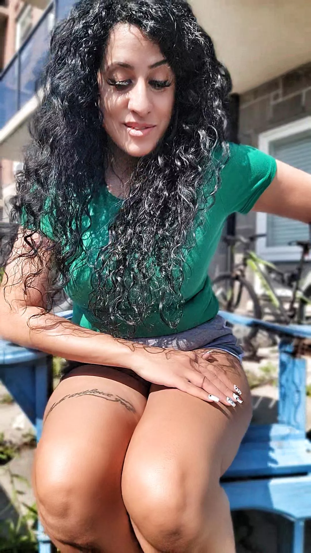 Happy Friday From Me & My Hair ❤️ posted by Big_Sea1938