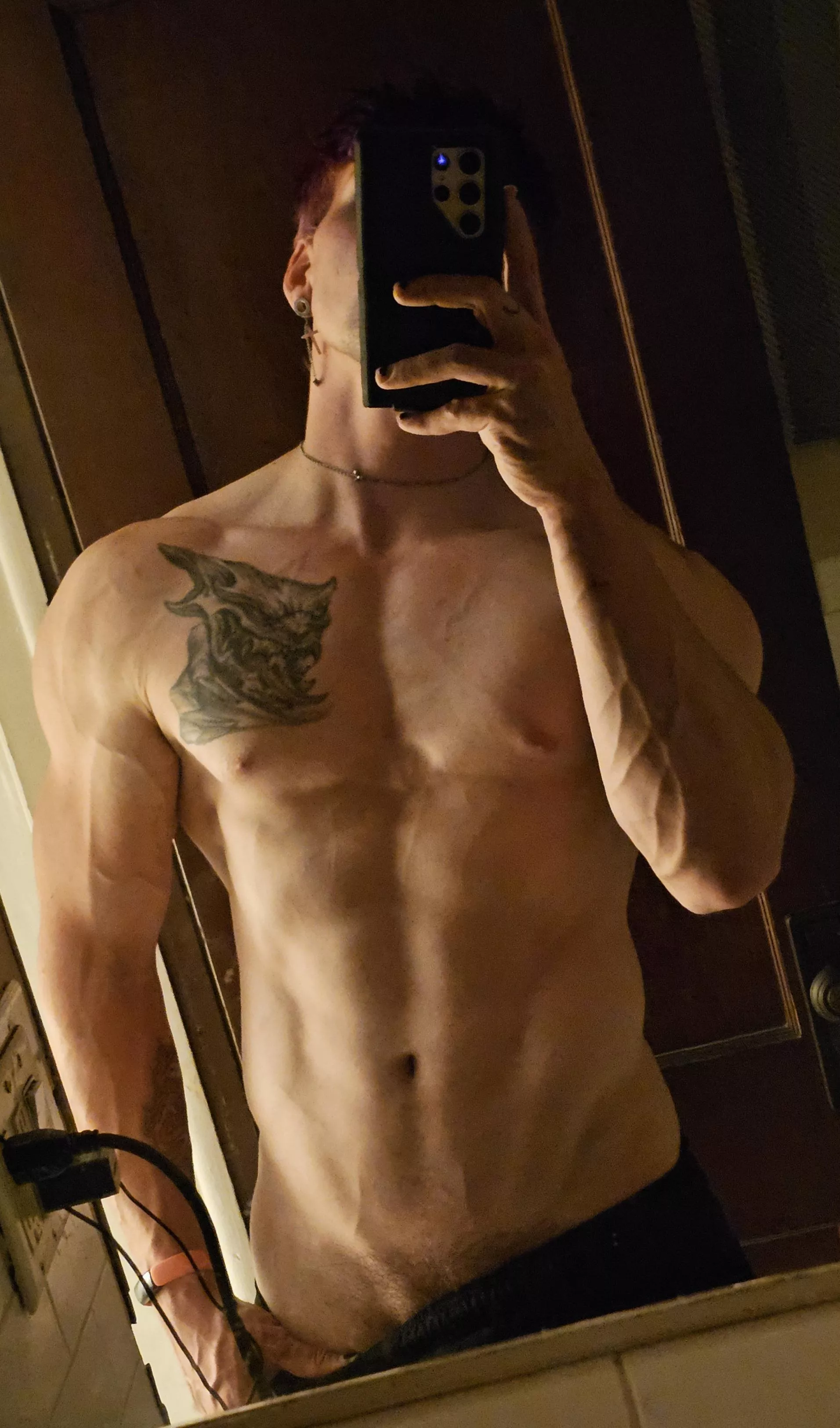 Hey I suck at titles. posted by Ledgebringer