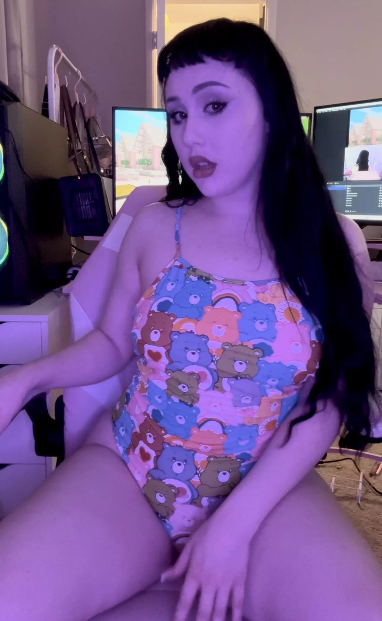 I wanna fuck a metal head <3 posted by babybonez_