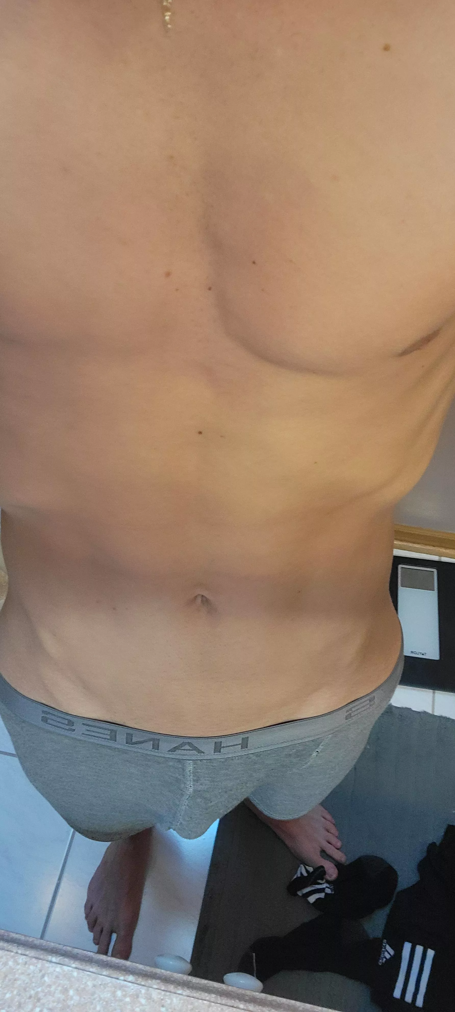 Look down, your pants are getting tighter  posted by hotsummercoolnight