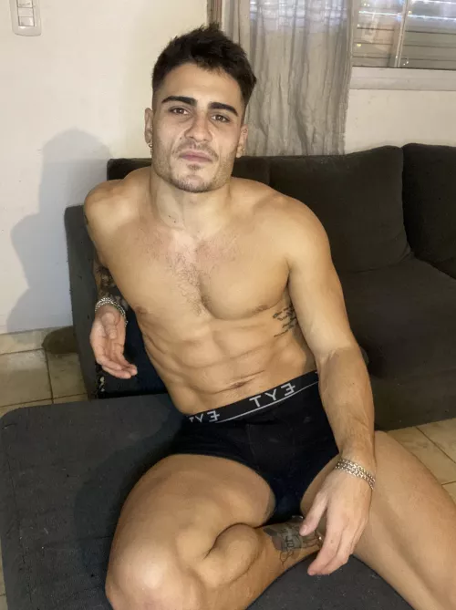 [24] can't resist these assets, can you? by OlieTheKing