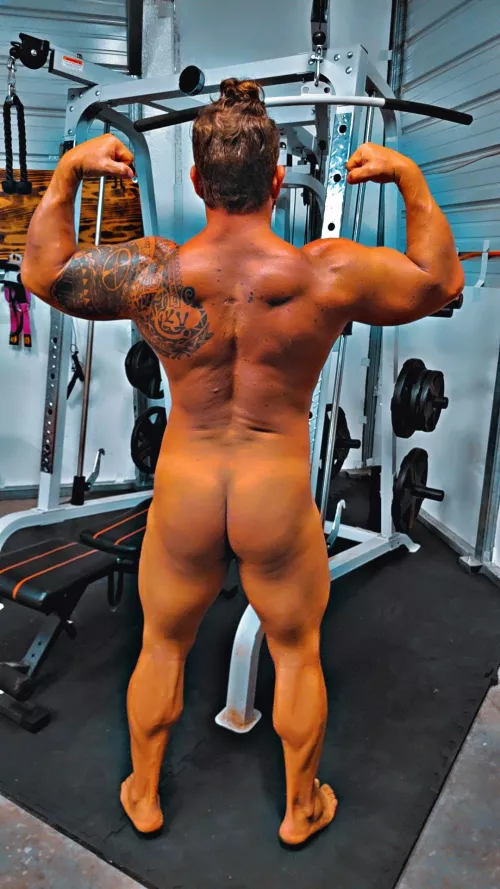 [43] Muscle Daddy by bobbycocker99