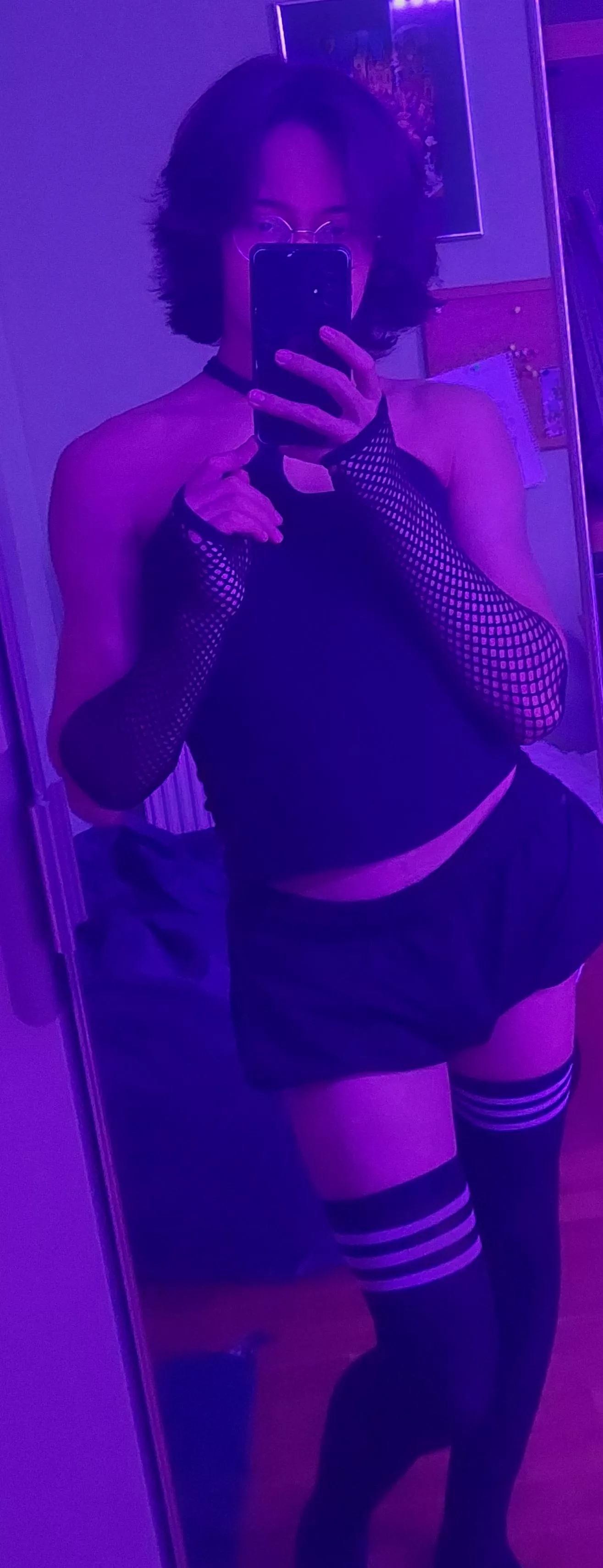 Cant let gang know i fw this☻️ posted by BananaTeracottaP1e