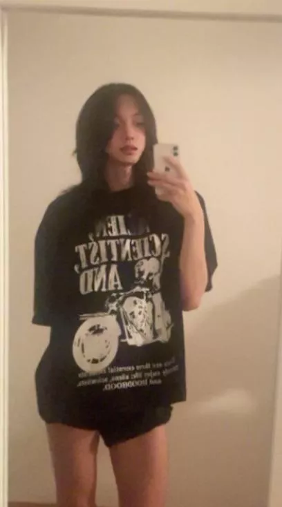 Hi😝 posted by dregkid