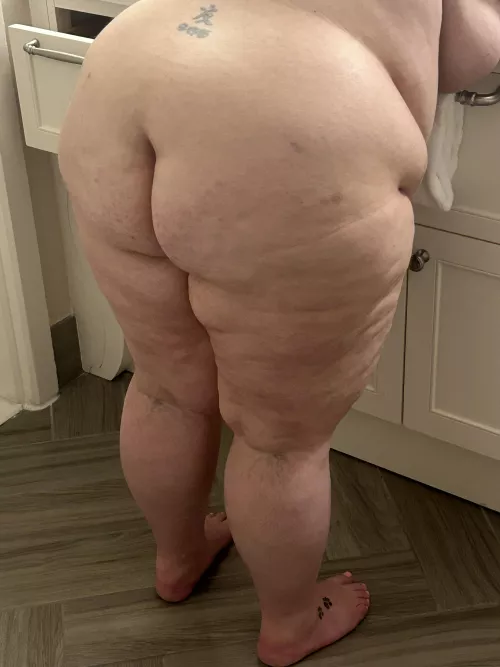 I could really murder some waffles right about now 🐷🥵😈 by LittleMissSwissRolls